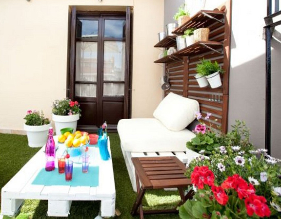 Decoración low cost de verano. Terrazas y jardínes